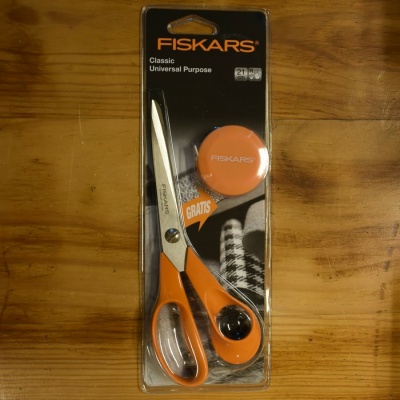 Tesoura FISKARS 21 cm